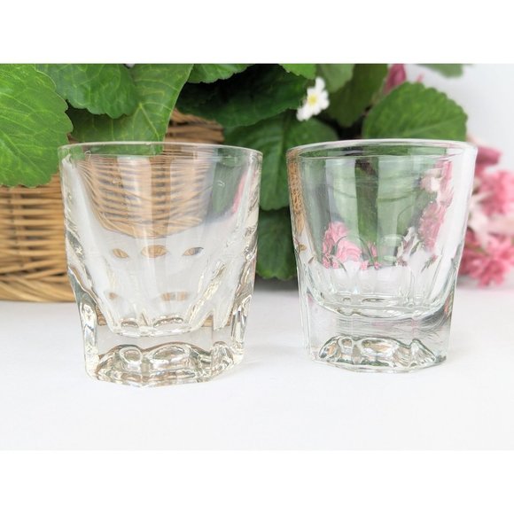 Set of 2 Vintage 70s Vodka Shooter Glasses Heavy Bottom Large Shot Glass Bourbon - Picture 1 of 9